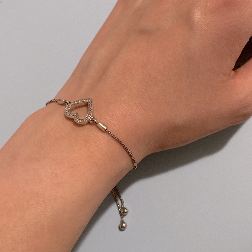 Zales. Heart bracelet. Adjustable.